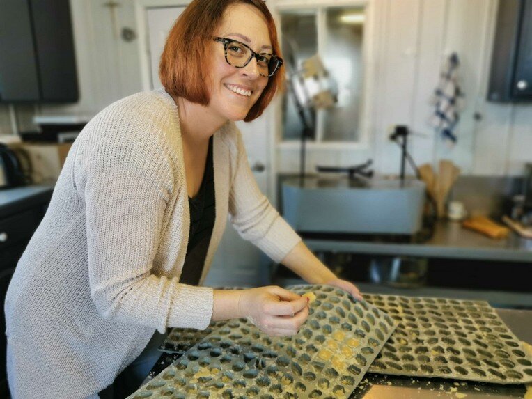 Fabrication sirop érable et sous-produits pour le grand public et l'industrie Judith Cloutier répondra à vos questions.
